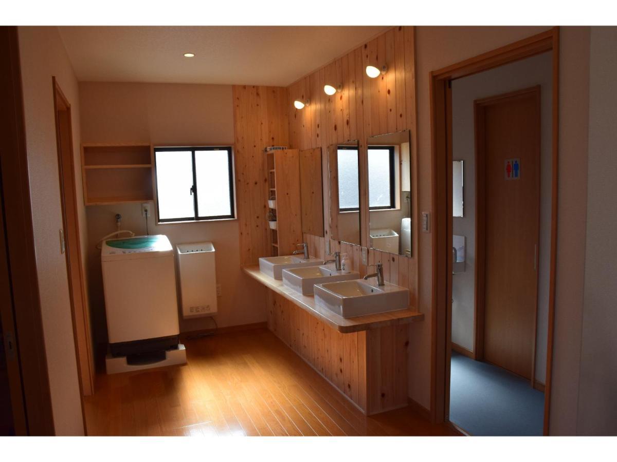 Hotel Minshuku Nishidomari Tsushima  Esterno foto